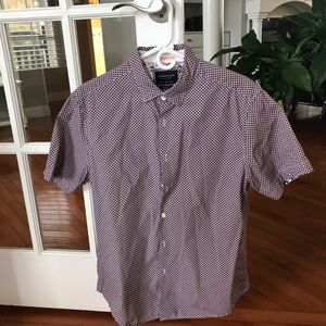 Men’s short sleeve bottom down shirt